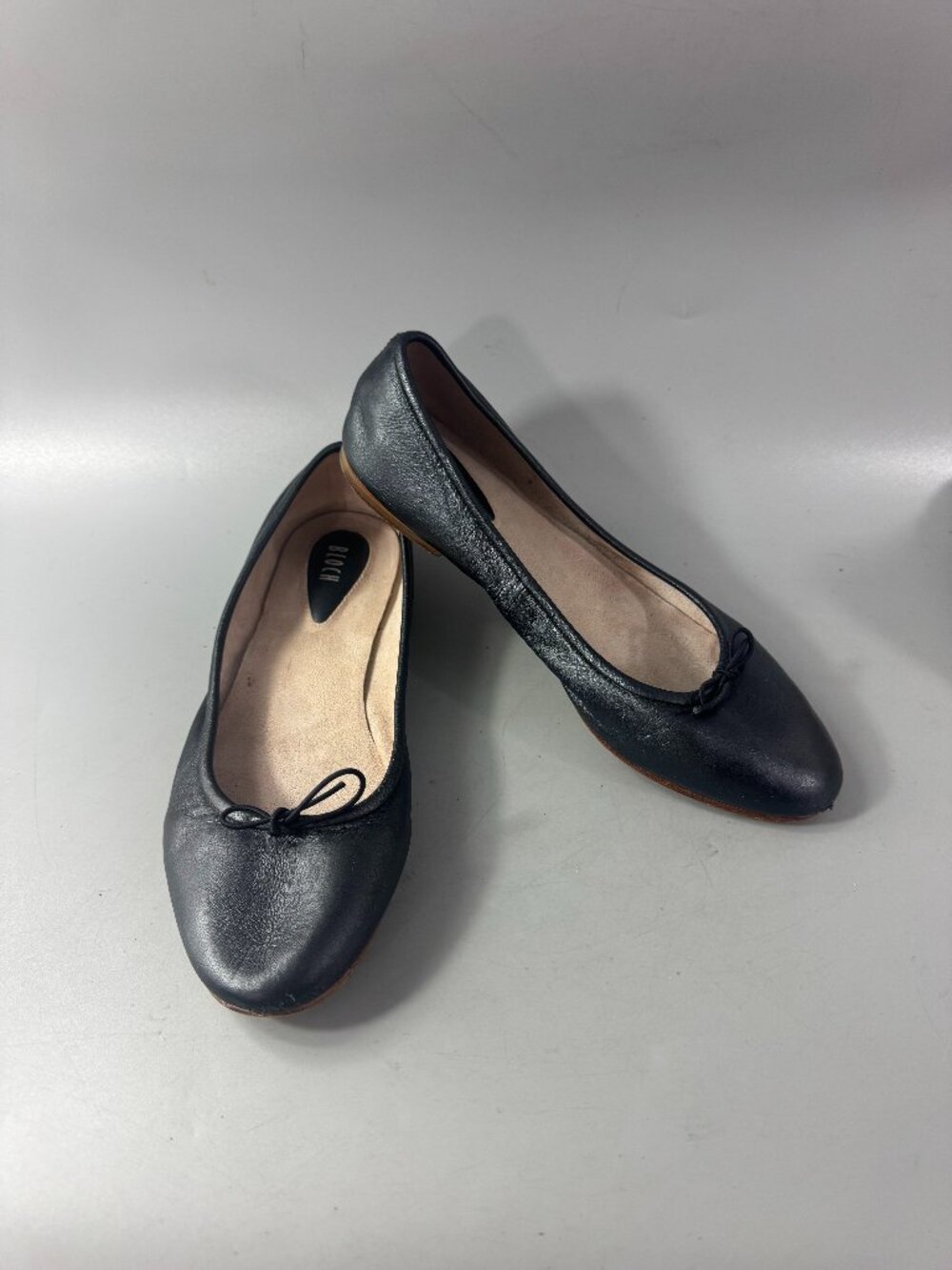 Bloch Ladies Nashira Ballet Flats in Black, Size 38 1/2